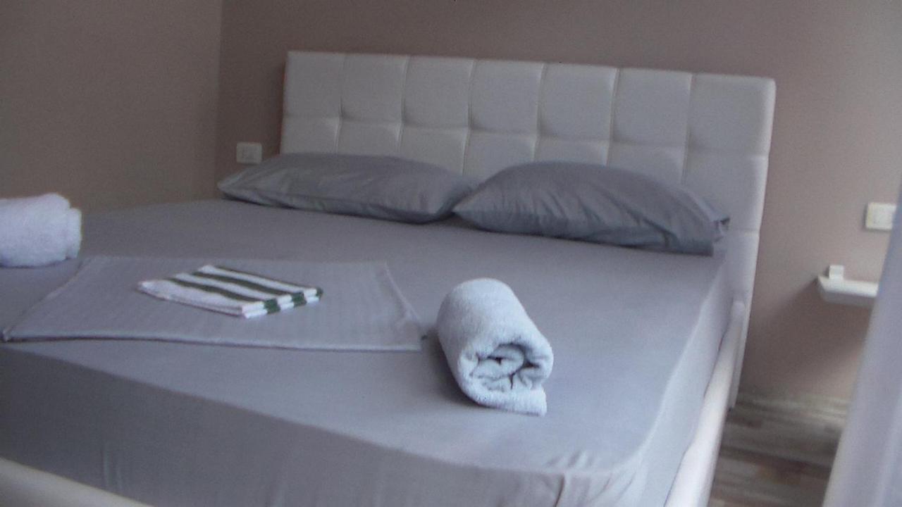 Shkoder Hotel Temali エクステリア 写真