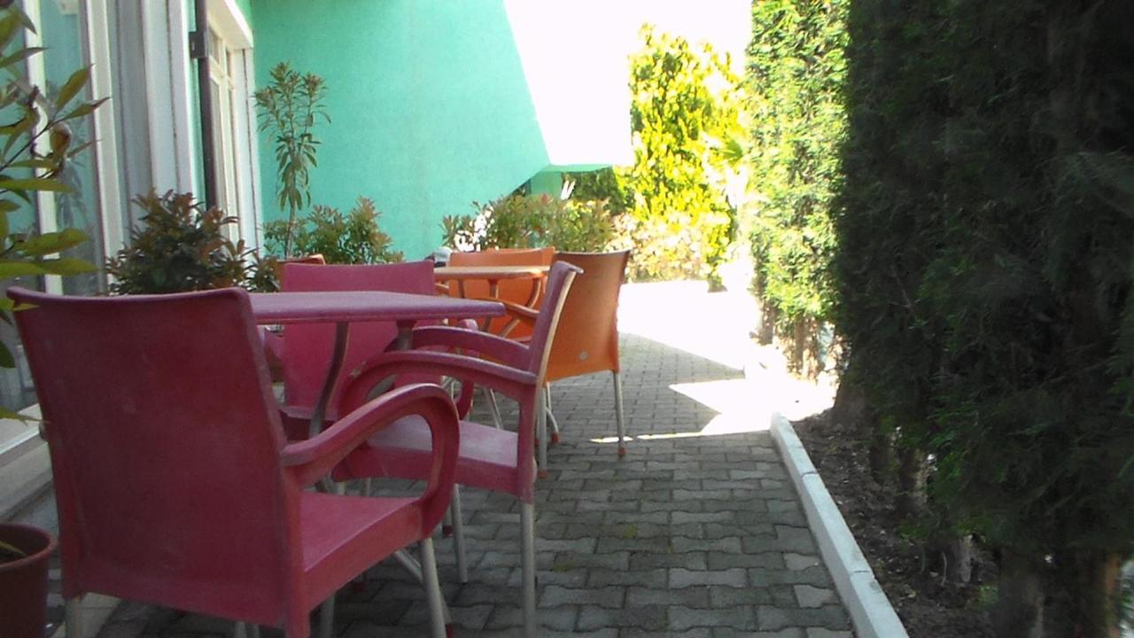 Shkoder Hotel Temali エクステリア 写真